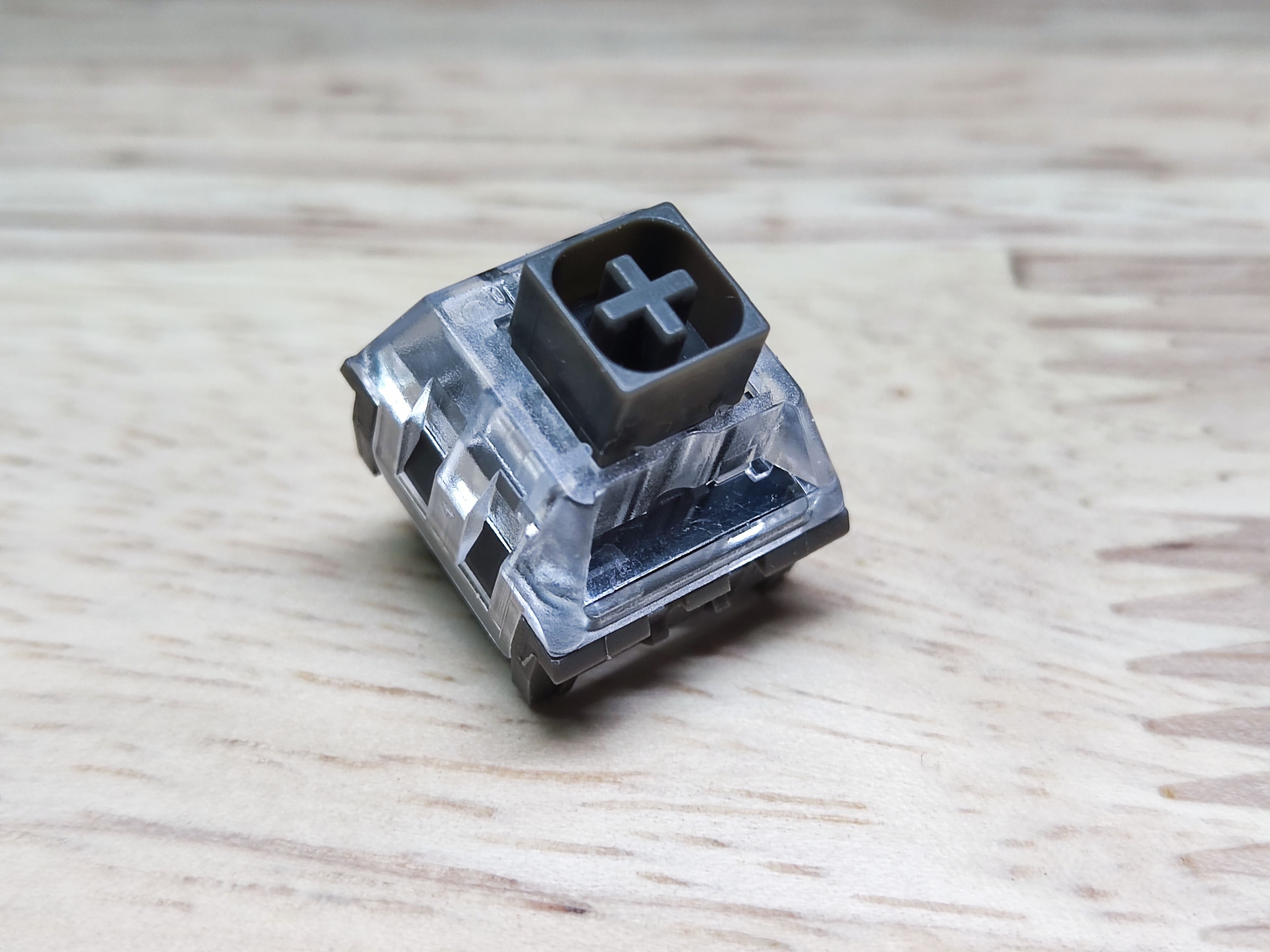 古鼎灰轴