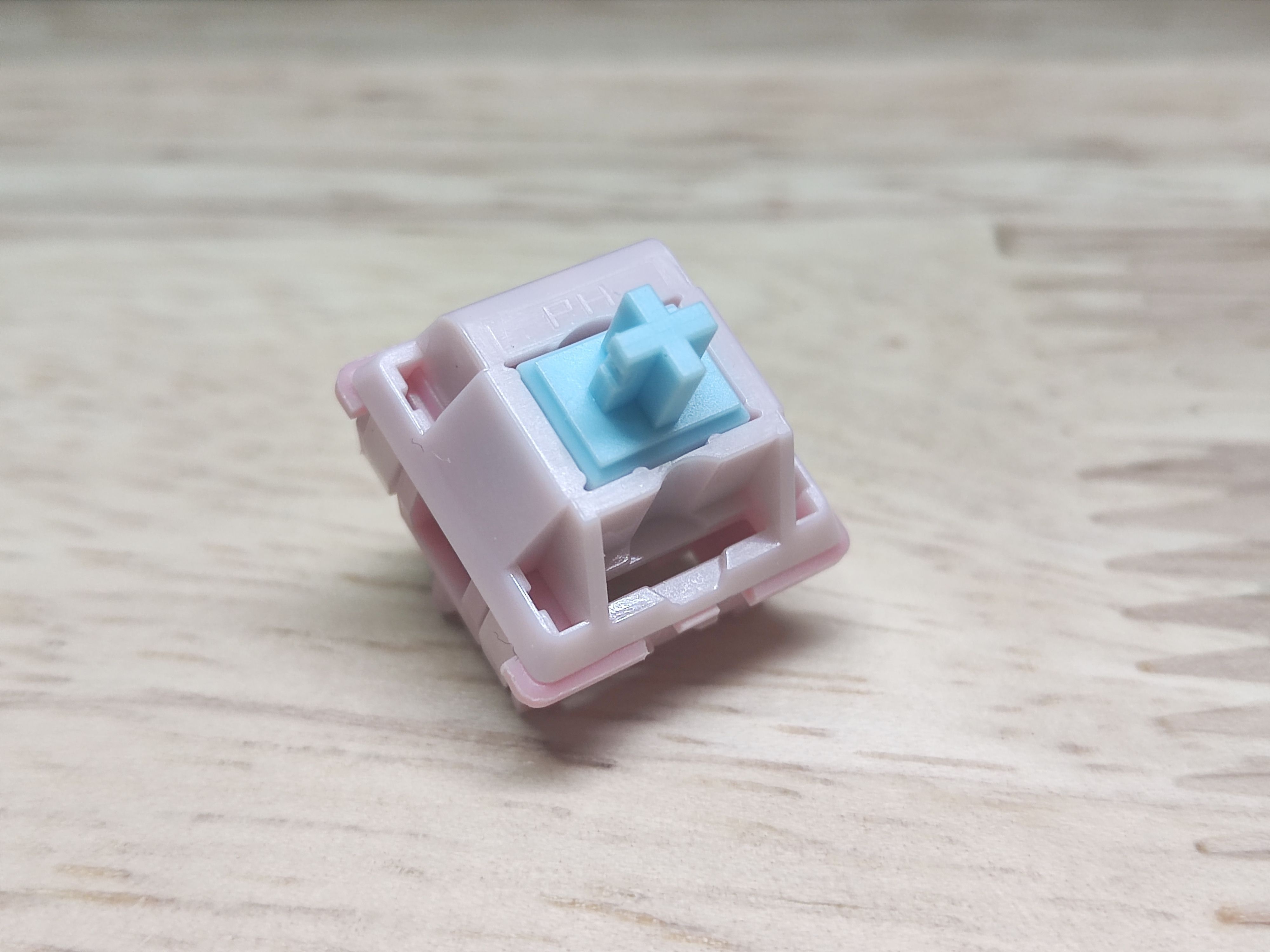 波奇轴