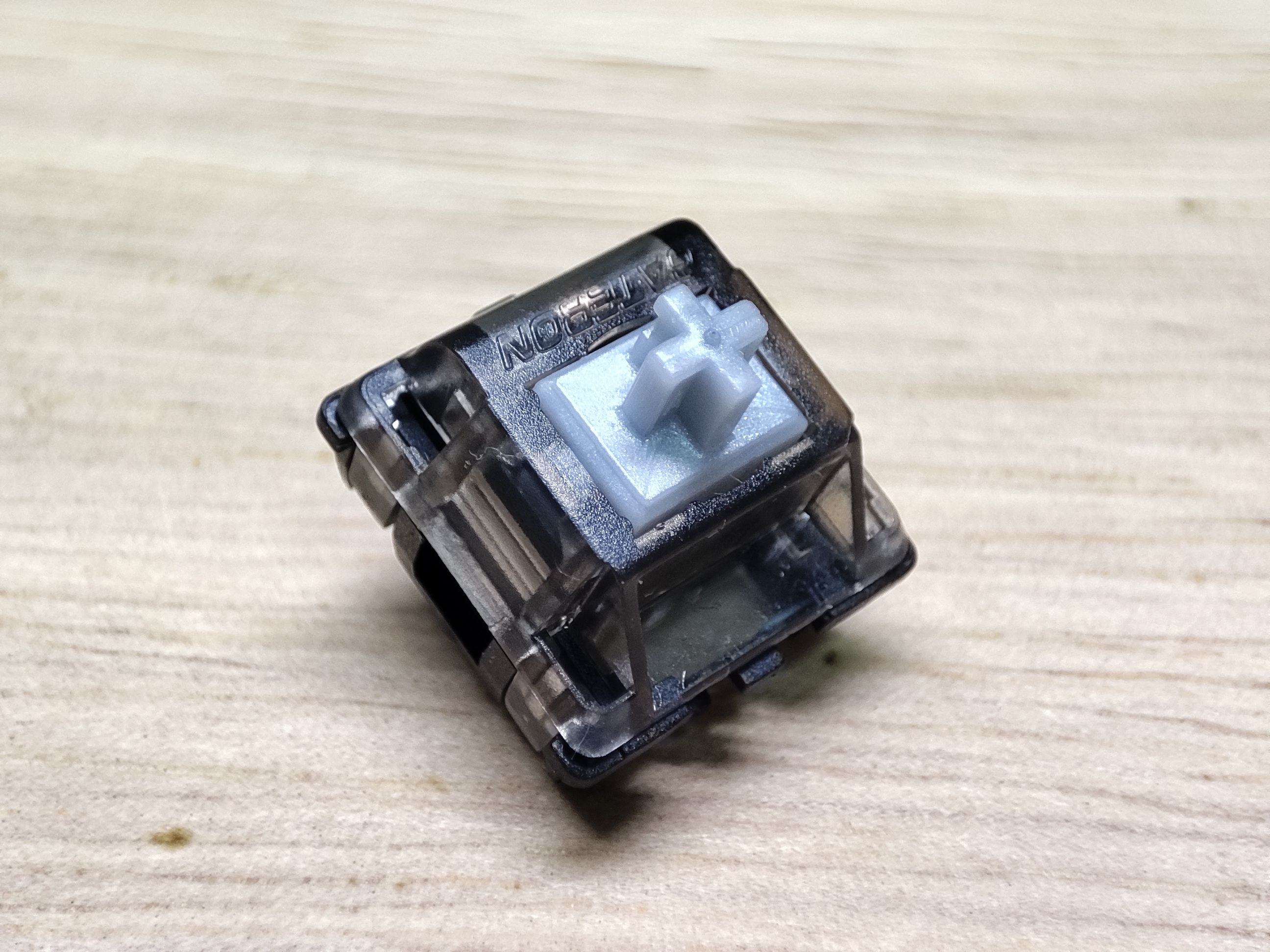 黑晶银轴