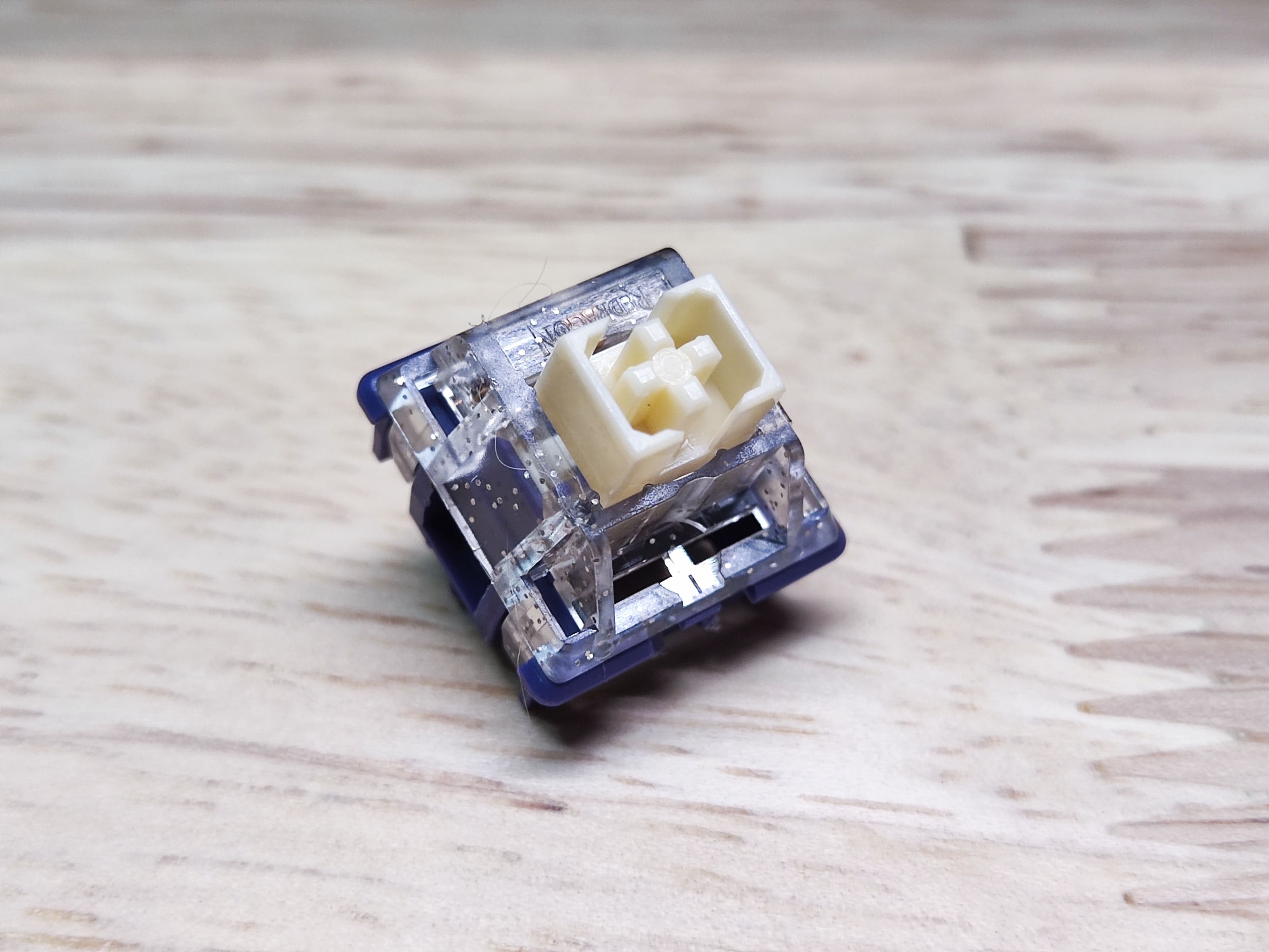 青玉轴