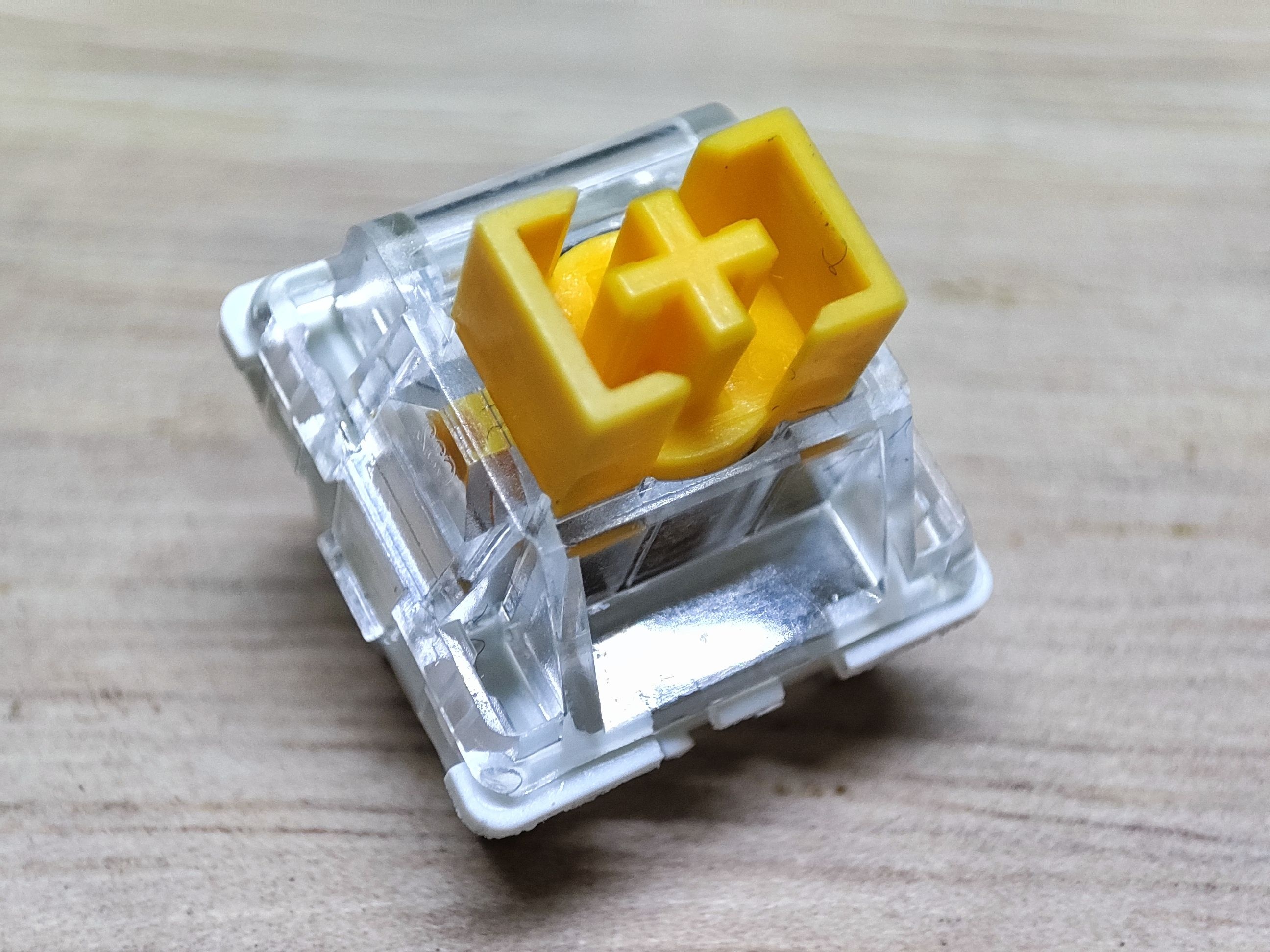 磁珀轴