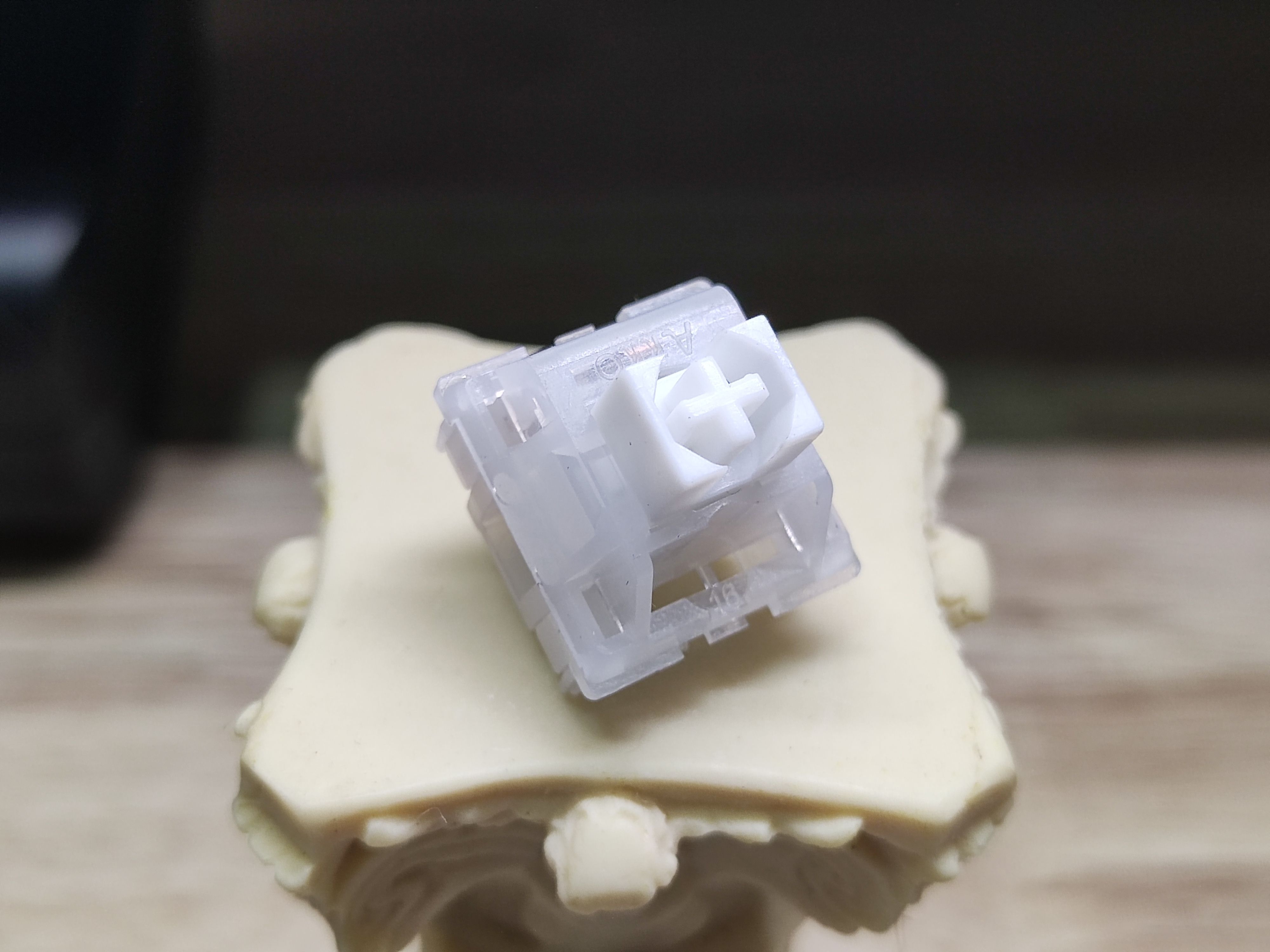 老版果冻白轴