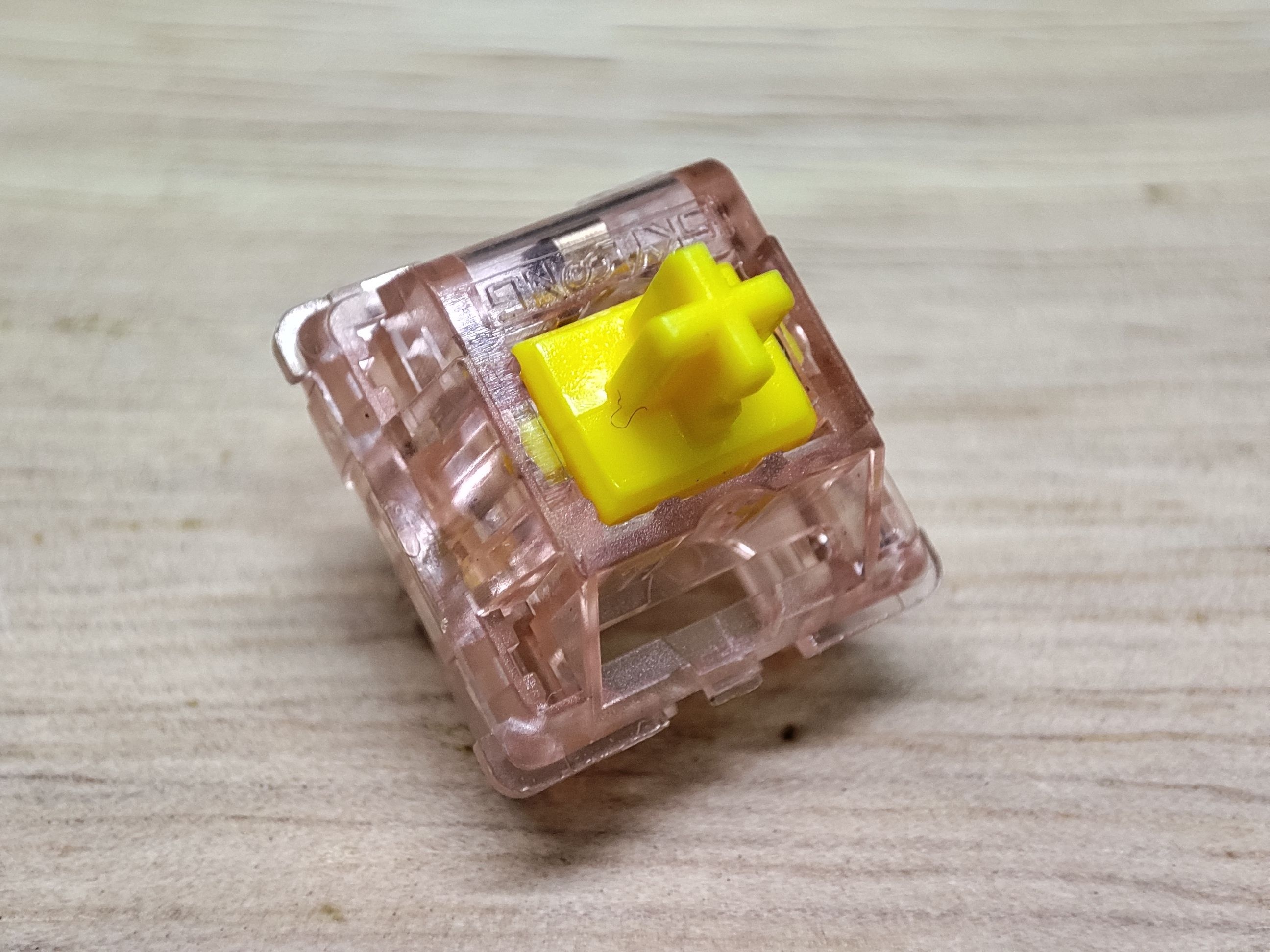 巧克力黄轴