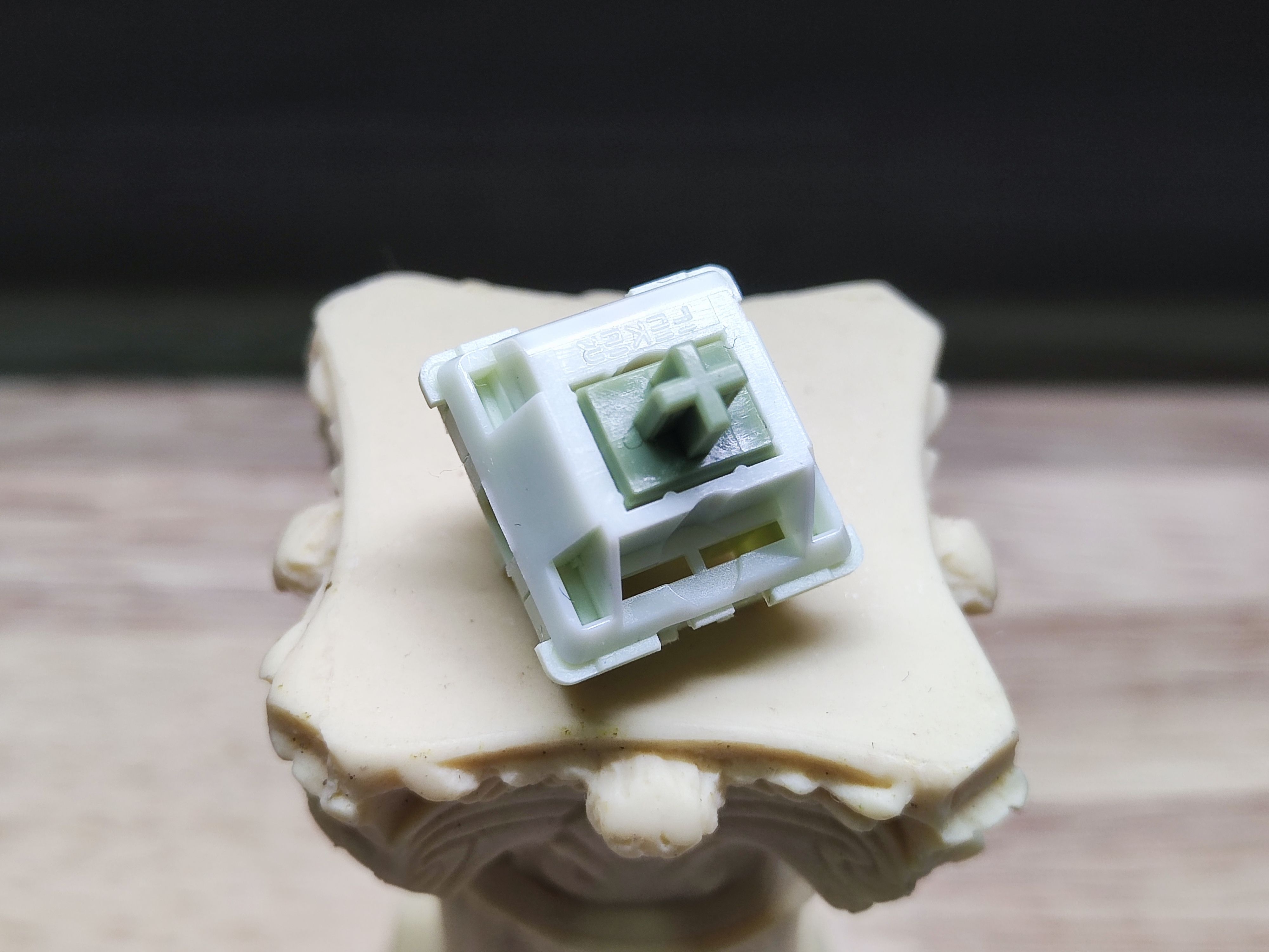 前行者抹茶轴