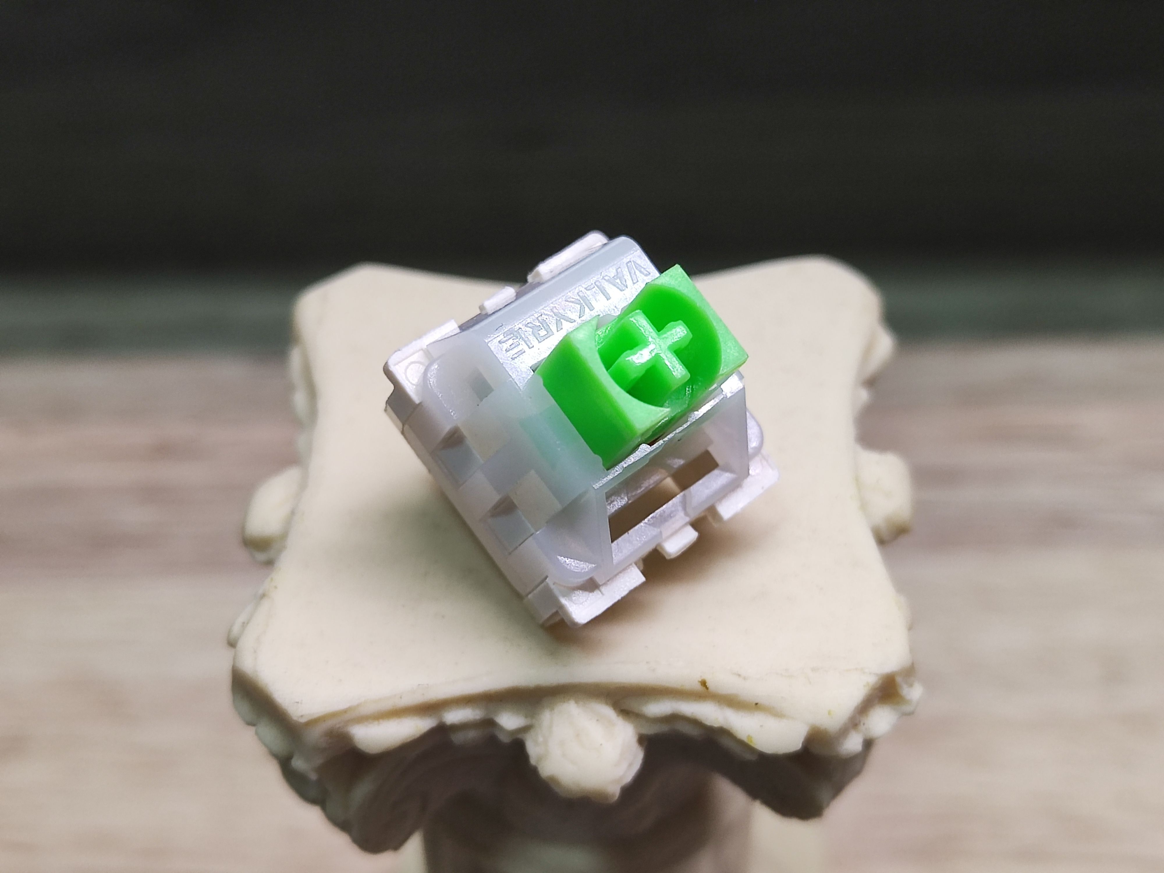 柳柒轴