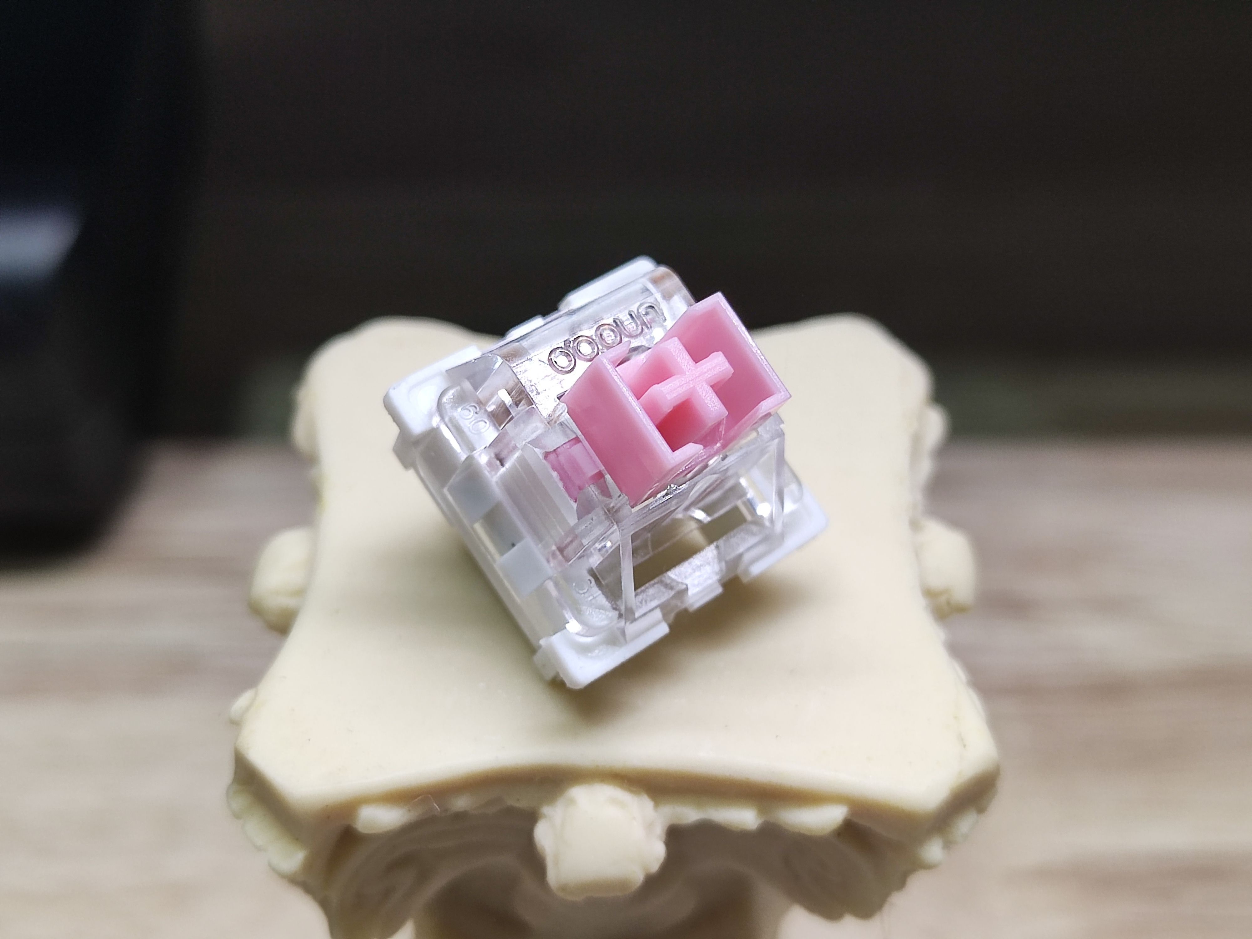 蜜粉轴