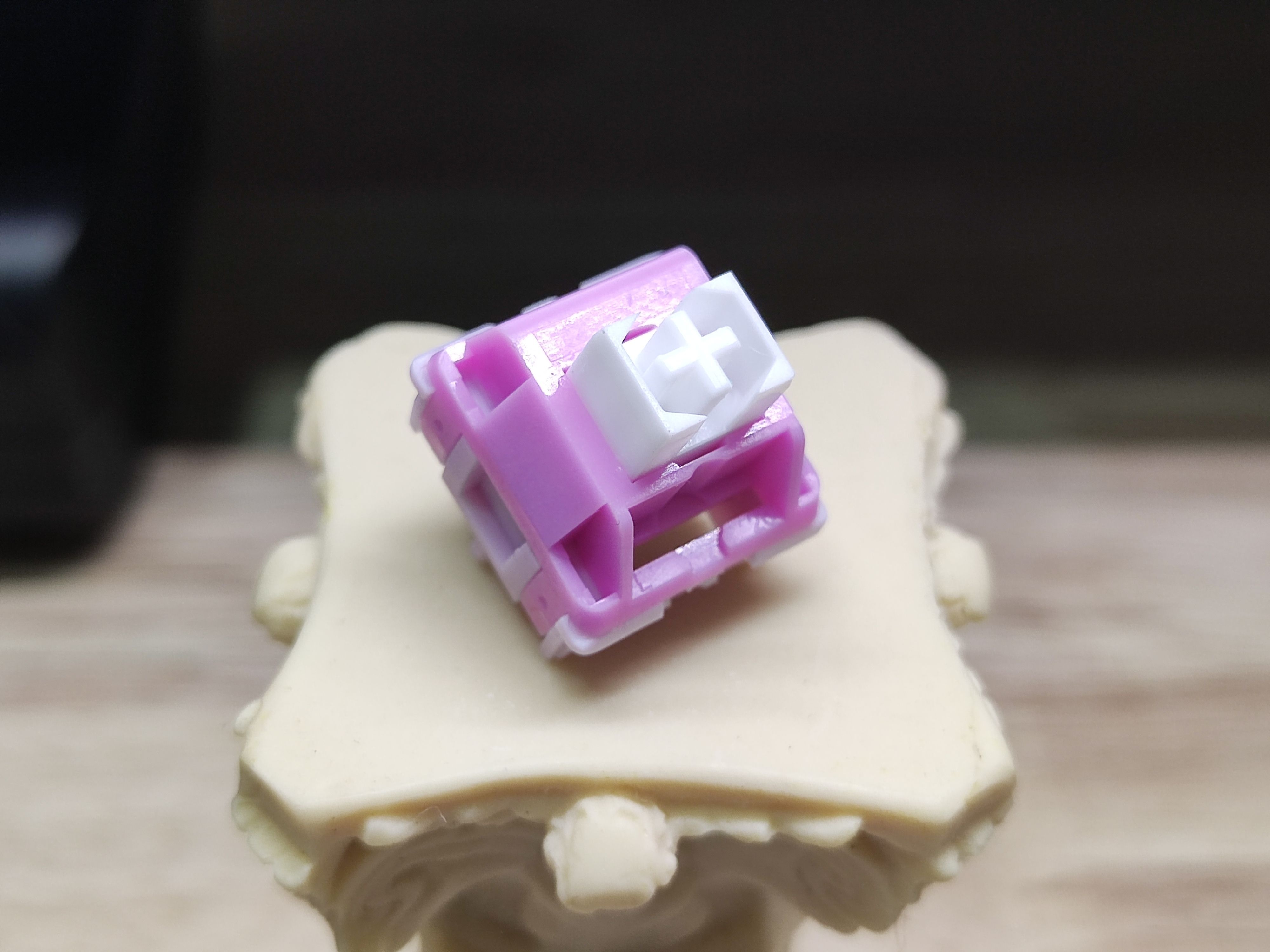 糖果防尘白轴