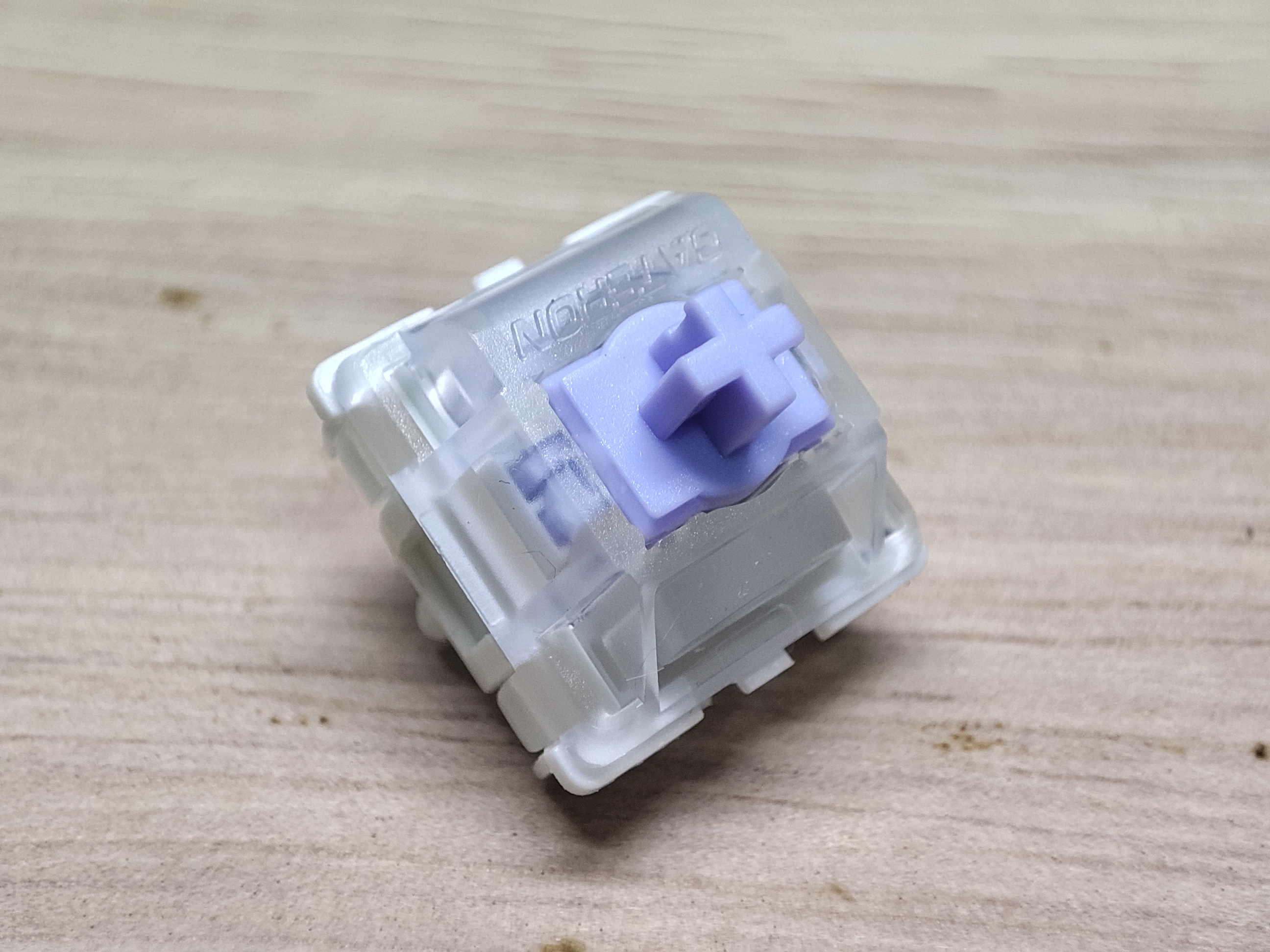 极地磁轴