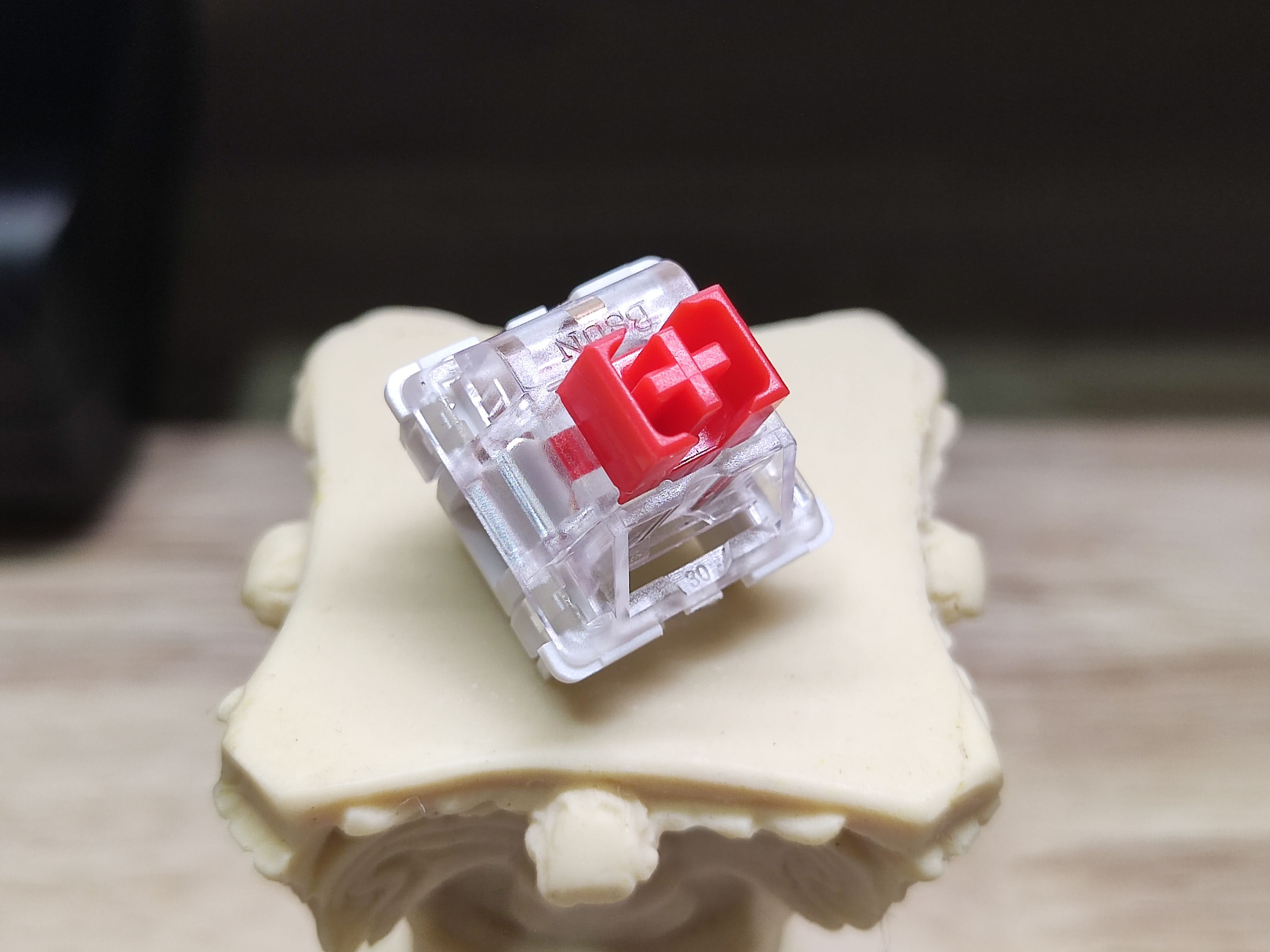 Bsun防尘红轴