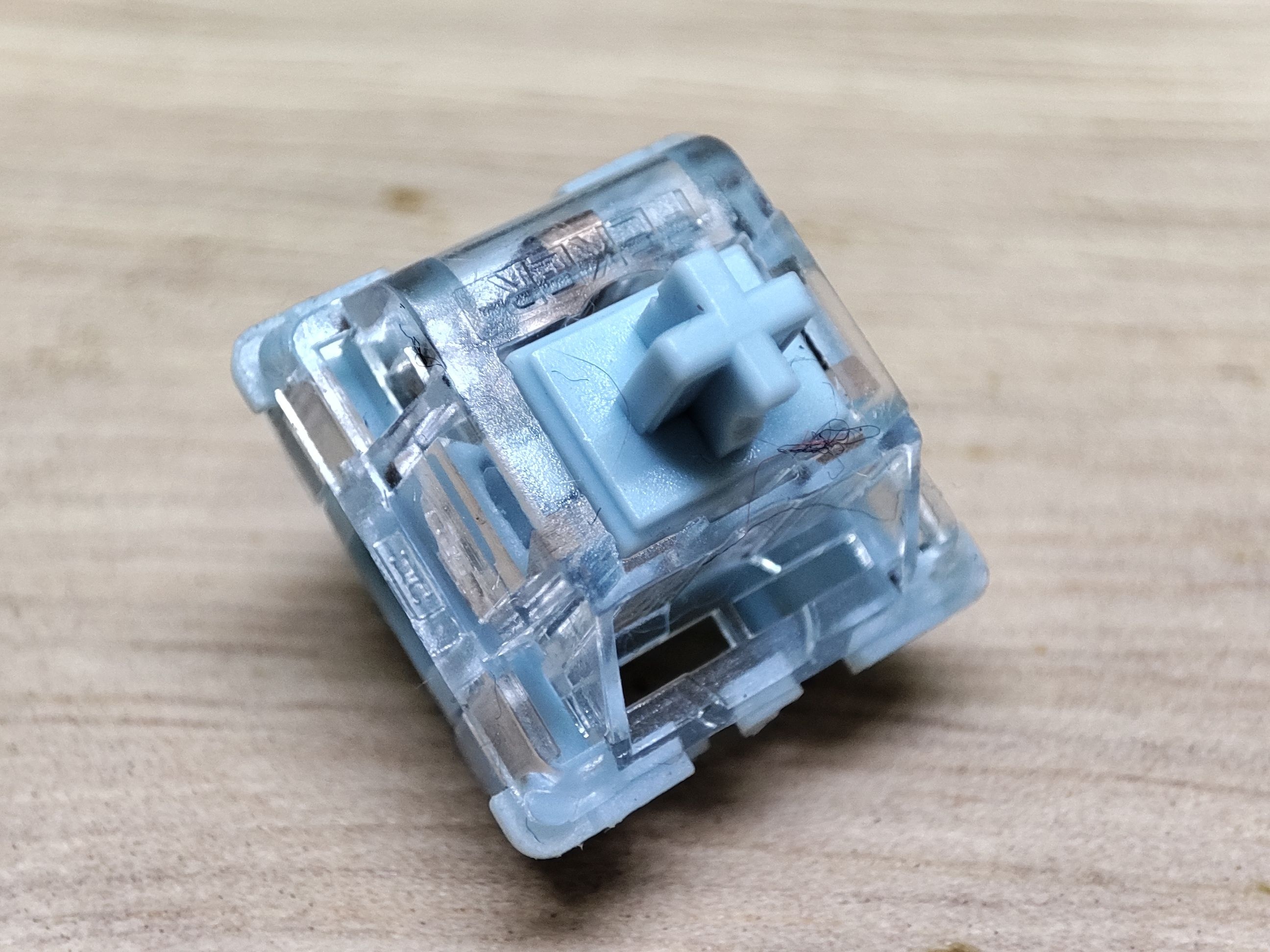 Feker月牙白轴