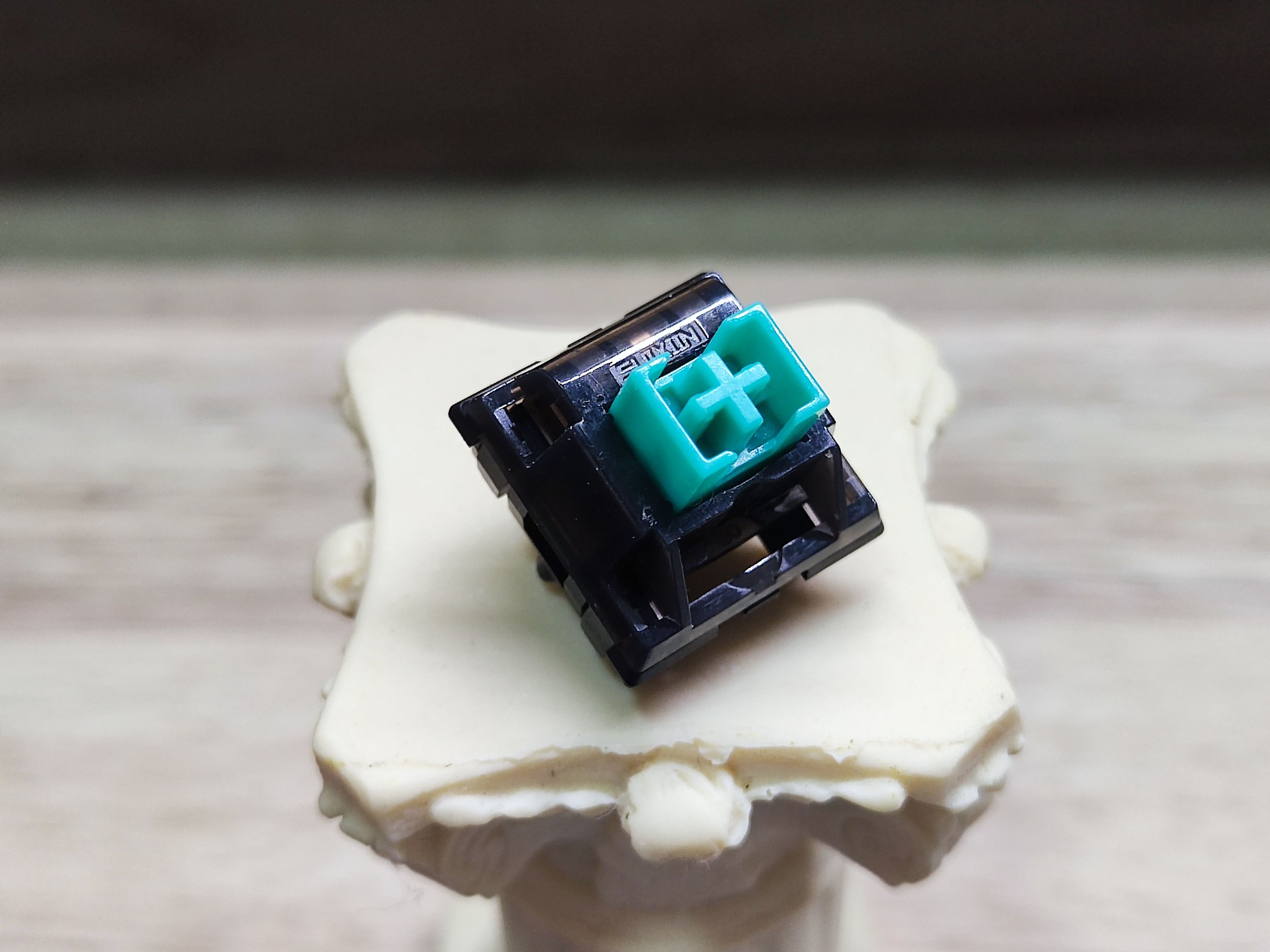 FM轴青色