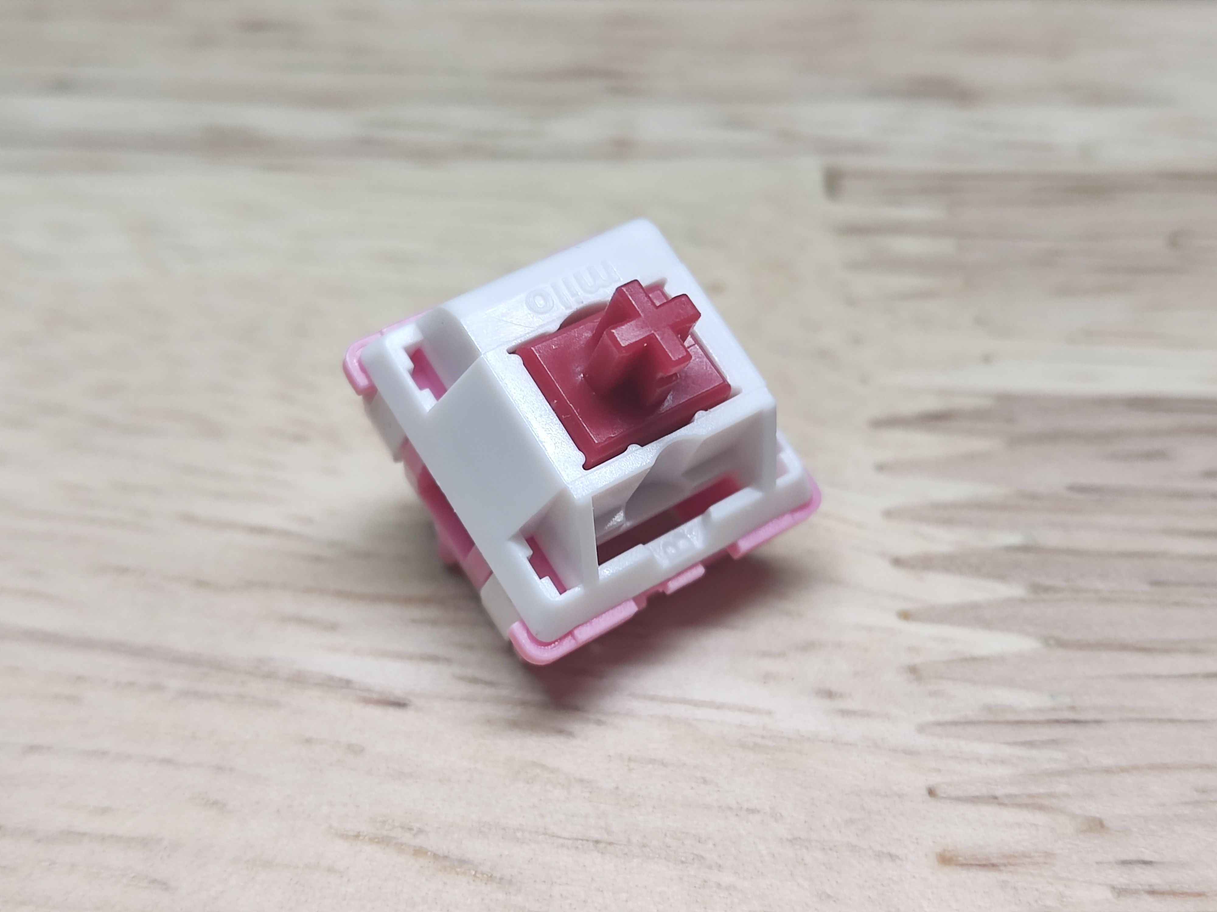 插件灯鲁本kiki红轴