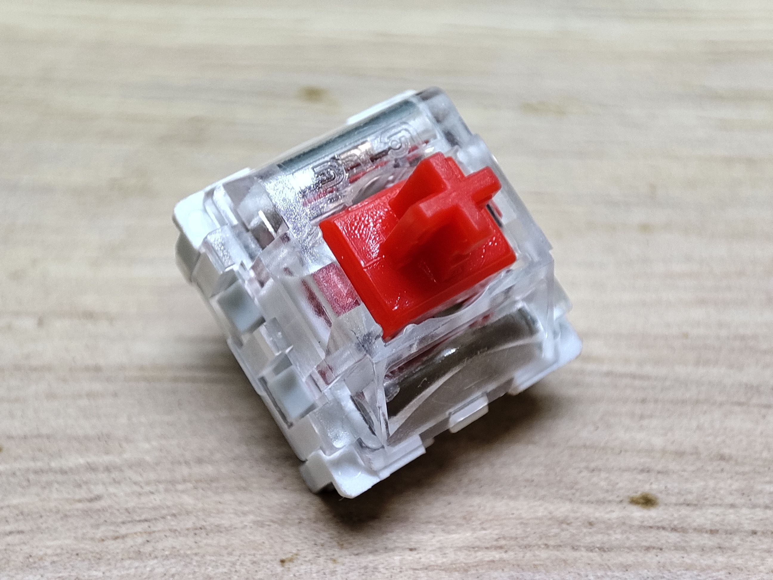 LC白底红轴