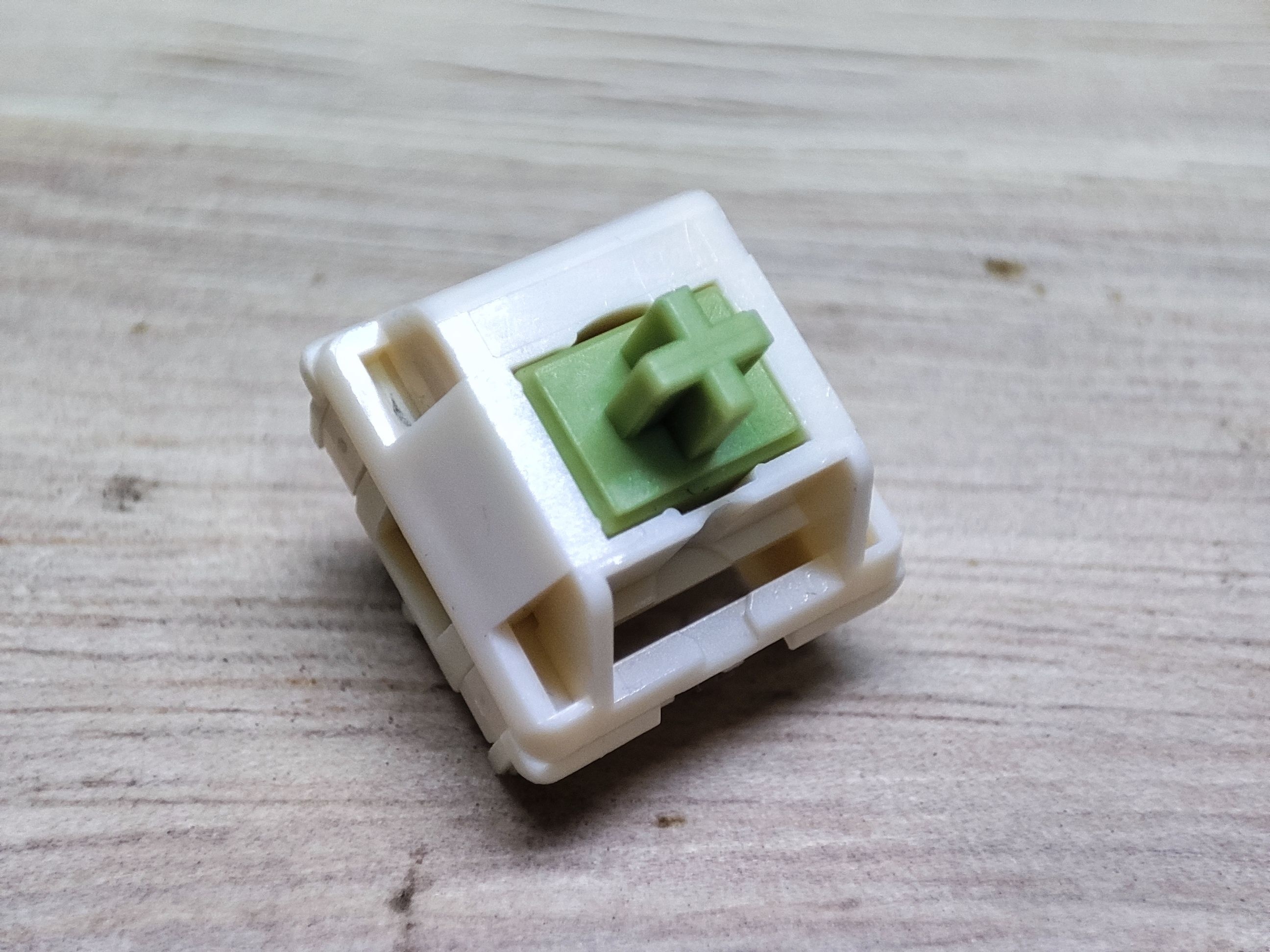 抹茶奶昔轴R2