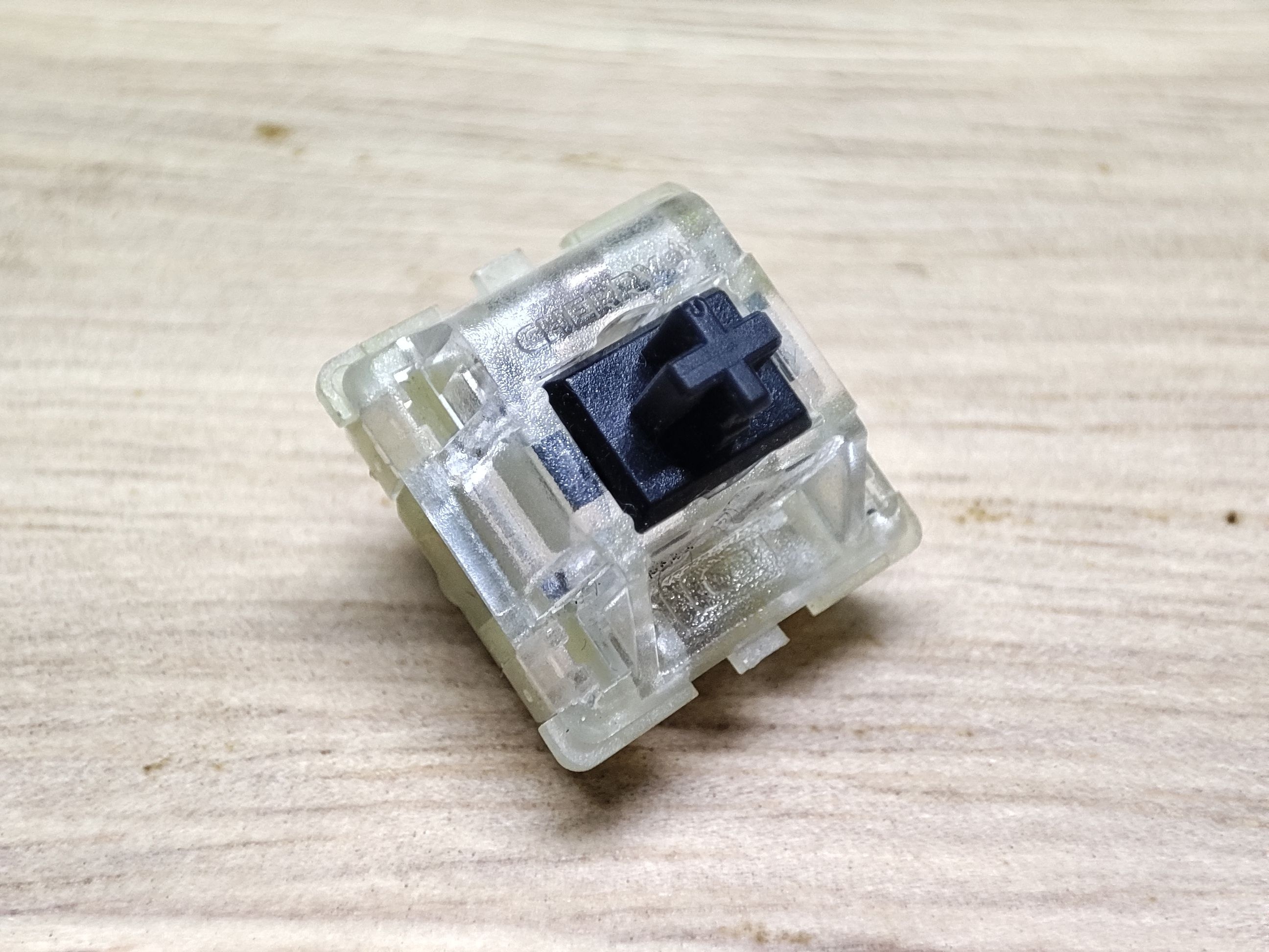 樱桃RGB黑轴