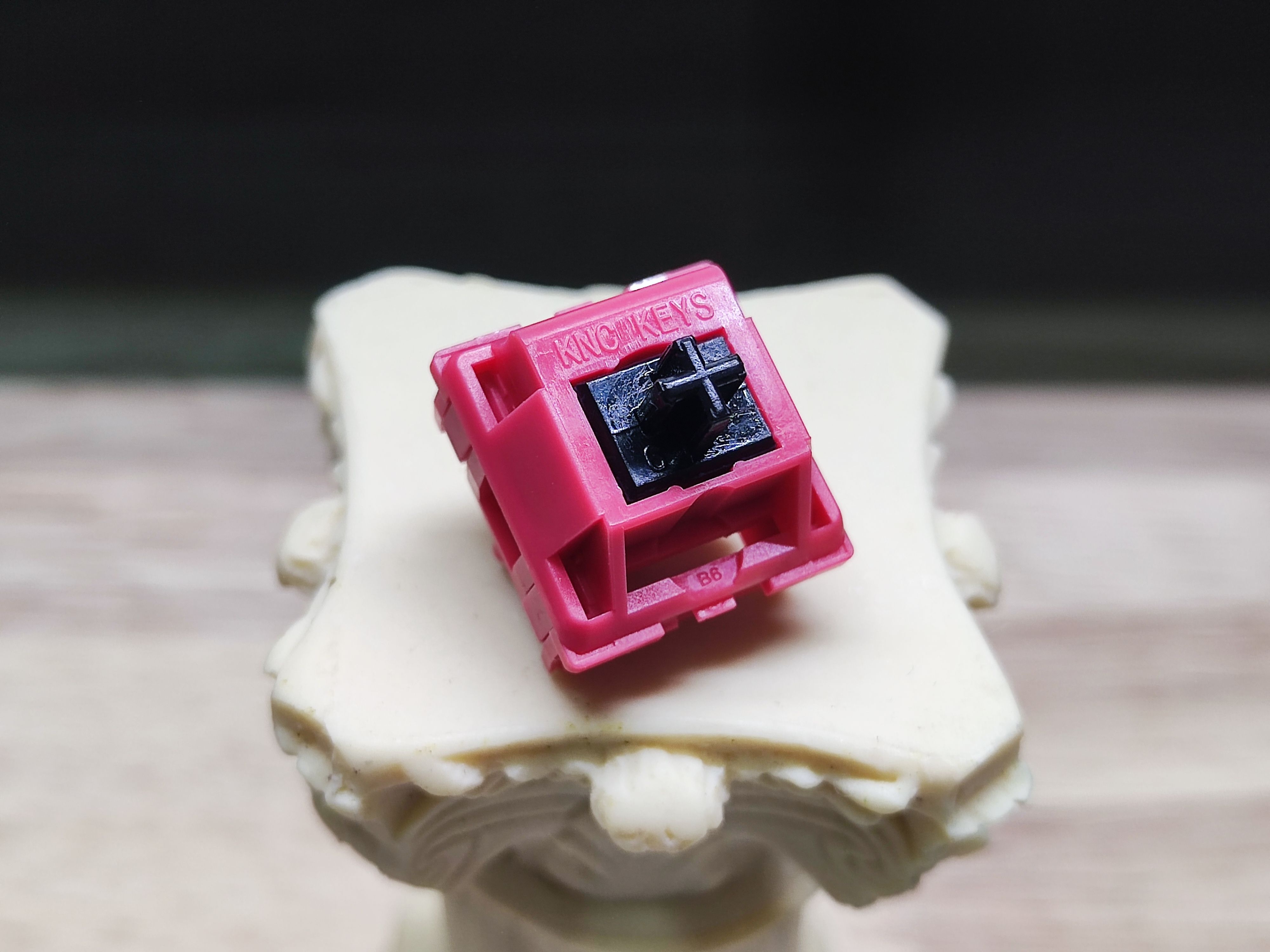 红夹克轴v1