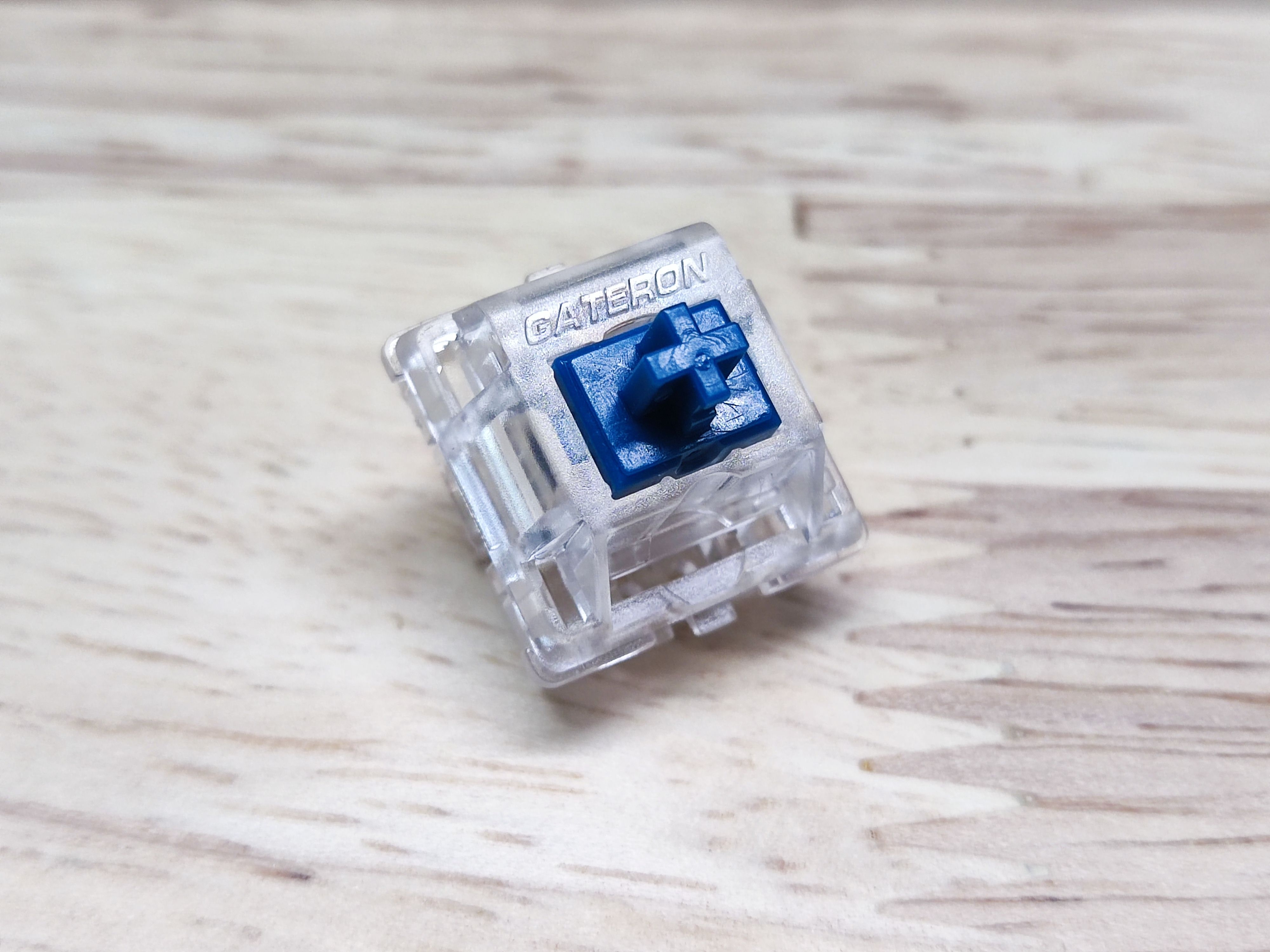 Zealio静音蓝轴67g靛蓝